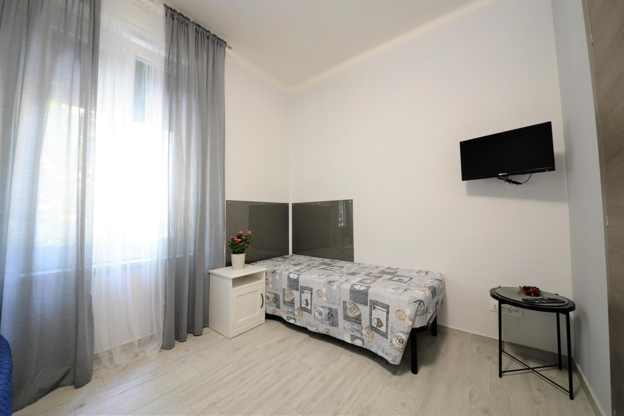 A Casa Mia Affittacamere 2*
